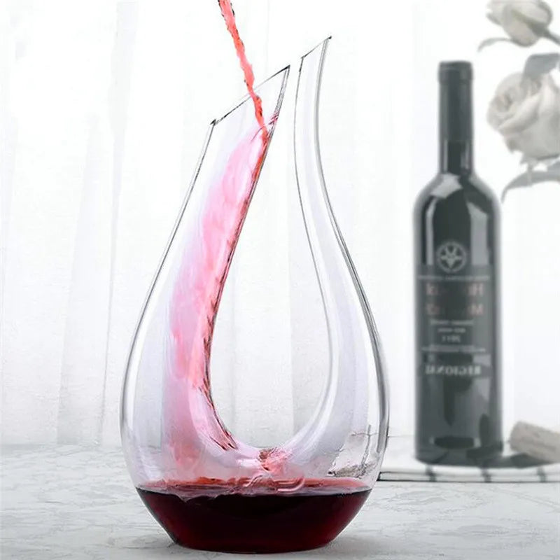 Curved Glass Wine Decanter